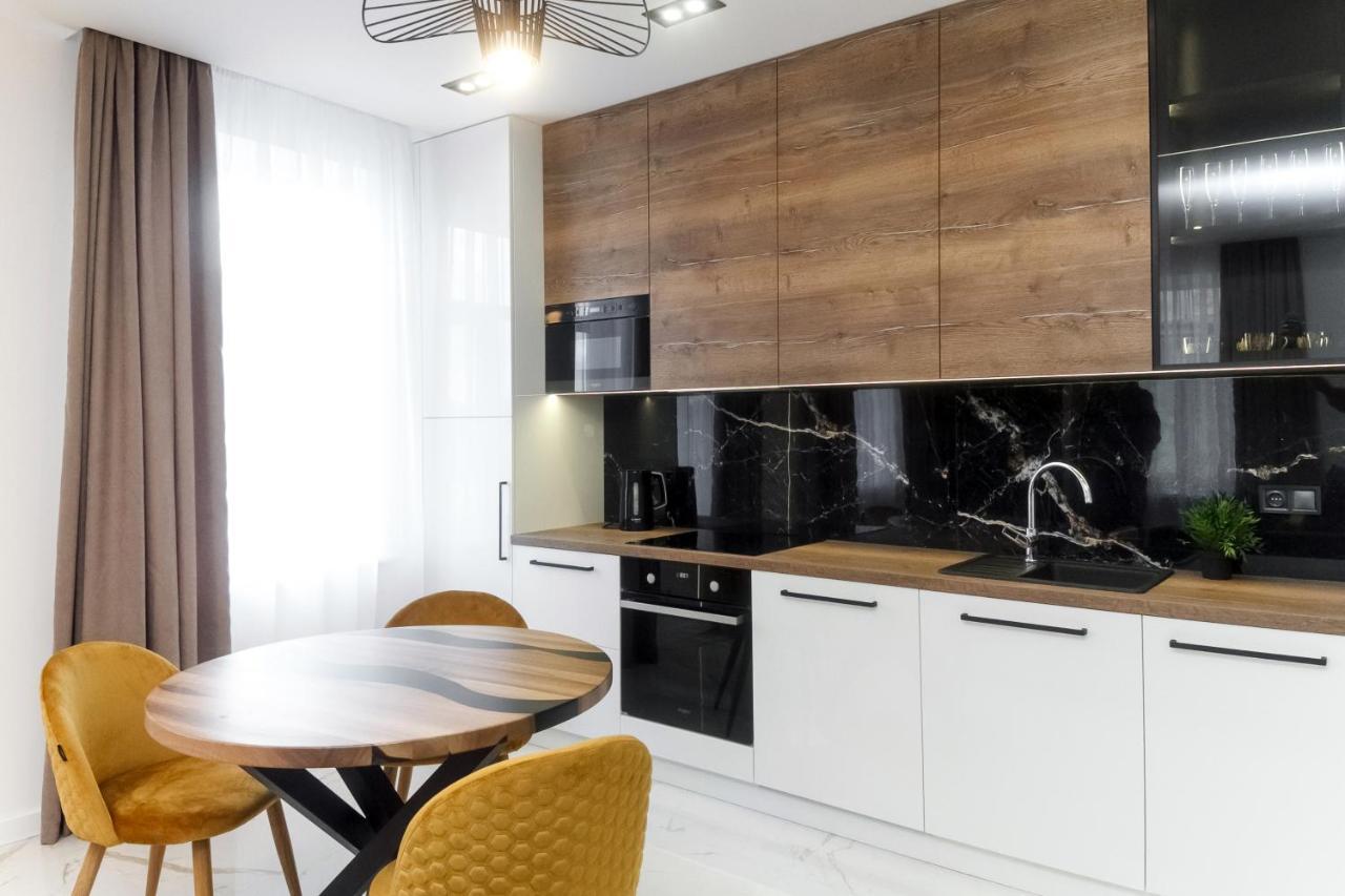 Vip Центр Львова Джакузі Камін Площа Ринок Exterior photo